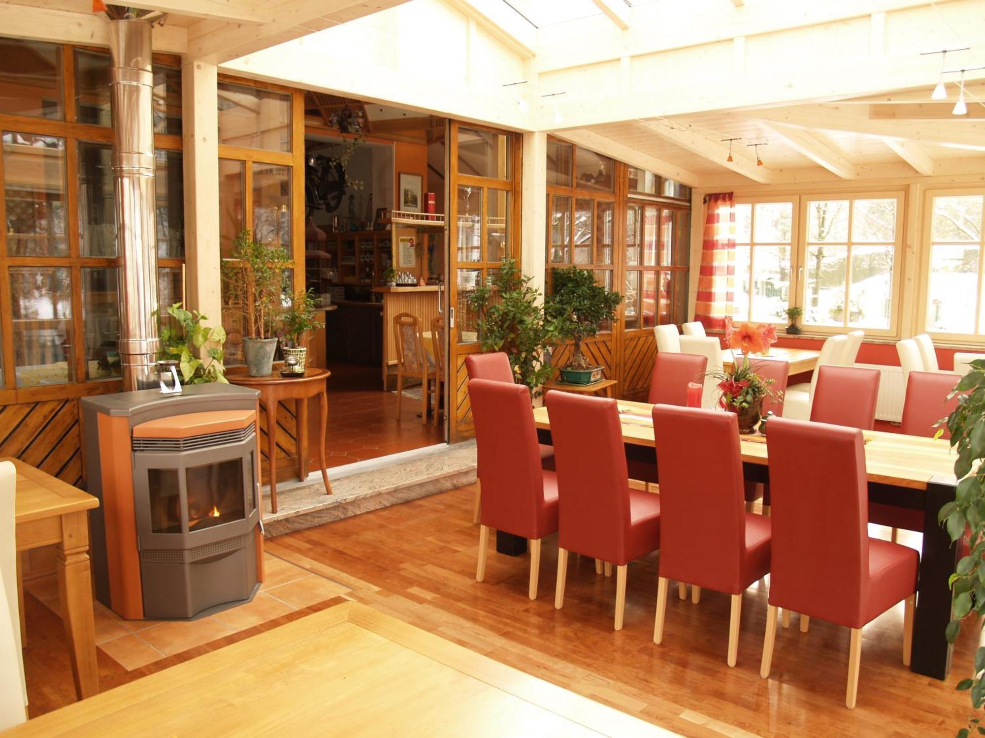 Landhotel Mariensaeule Wernstein am Inn 외부 사진